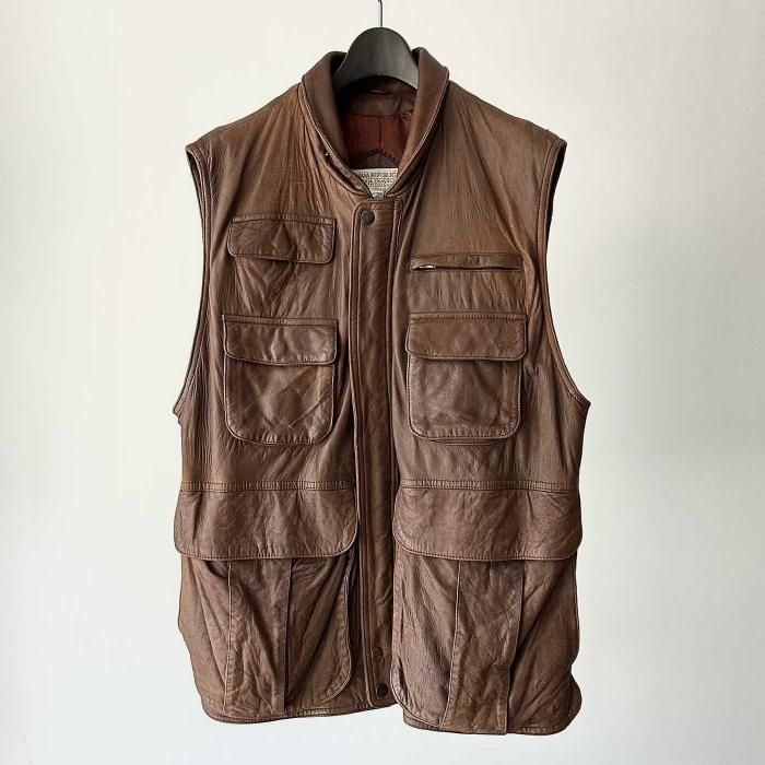 BANANA REPUBLIC LEATHER SAFARI VEST(GOOD USED CONDITION)