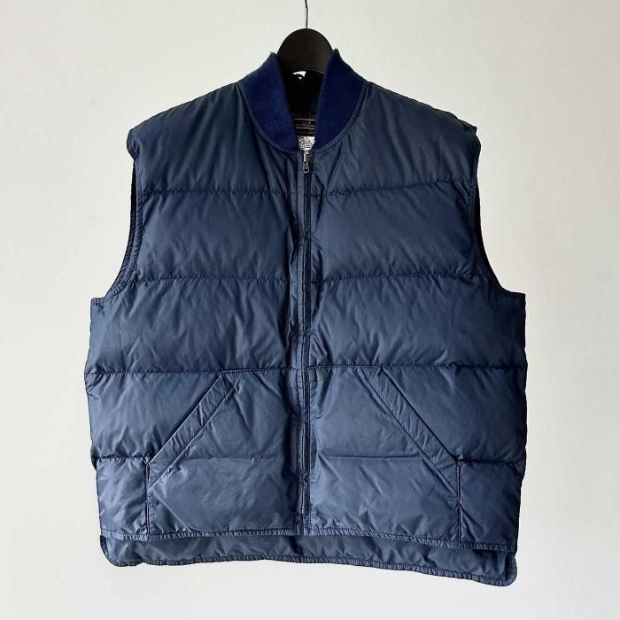 EDDIE BAUER DOWN VEST(VERY GOOD CONDITION)