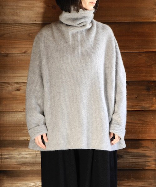 BATONER WOMEN / UNIQUE TURTLE NECK バトナー正規取扱店 通販送料無料 - CHANTILLY-2F