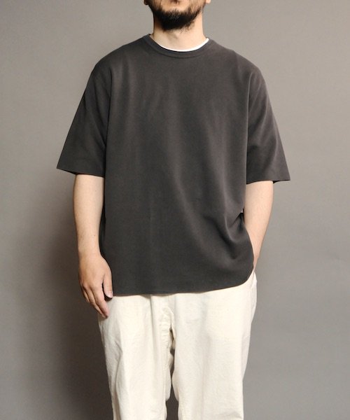 BATONER ホワイト 32G SMOOTH COTTON CREW NECK | kollingimoveis.com.br