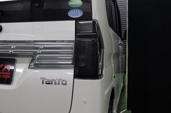 タントカスタムLA600S　テールランプフィルム - 長野県松本市のカーセキュリティ専門店 AQUA ／オンラインショップ