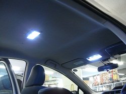 トヨタＡＱＵＡ専用ルームランプＬＥＤ増設キット（リアシート上） - 長野県松本市のカーセキュリティ専門店 AQUA ／オンラインショップ