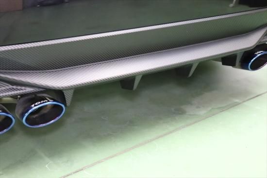 カローラツーリング リアー バンパー　アンダー パネル 左右　ディヒューザー カローラツーリング リアー バンパー アンダー パネル 左右 ディ