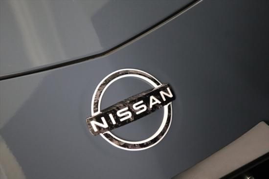 フェアレディZ RZ34 フロントエンブレムシート ライン入り - 長野県