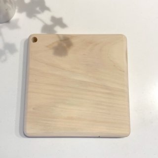 銀杏のまな板・petit(20�×20�  厚さ2.5cm）