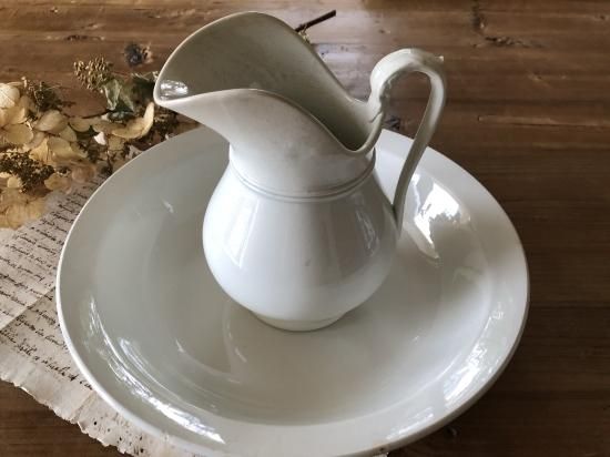 フランスアンティーク 美品 大きめ白いピッシェ ヴェイヤール ボルドー窯 フランスアンティーク 美品 大きめ白いピッシェ ヴェイヤール