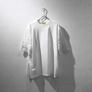 <img class='new_mark_img1' src='https://img.shop-pro.jp/img/new/icons1.gif' style='border:none;display:inline;margin:0px;padding:0px;width:auto;' />ODAKHA 24SS crazy lace knit T-shirt / SIZE2