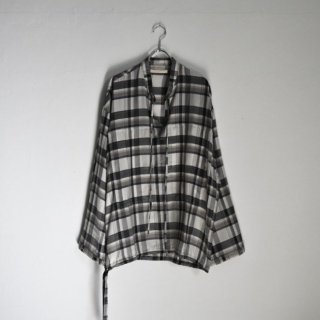 <img class='new_mark_img1' src='https://img.shop-pro.jp/img/new/icons1.gif' style='border:none;display:inline;margin:0px;padding:0px;width:auto;' />ANEI 24SS RIBBON TUNIC PLAID