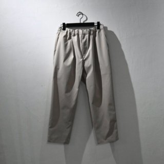 <img class='new_mark_img1' src='https://img.shop-pro.jp/img/new/icons55.gif' style='border:none;display:inline;margin:0px;padding:0px;width:auto;' />Leitmotif EASY ONE TUCK PANTS