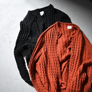 <img class='new_mark_img1' src='https://img.shop-pro.jp/img/new/icons63.gif' style='border:none;display:inline;margin:0px;padding:0px;width:auto;' />ONICA Cotton Linen Minamo Cardigan / Rust Black