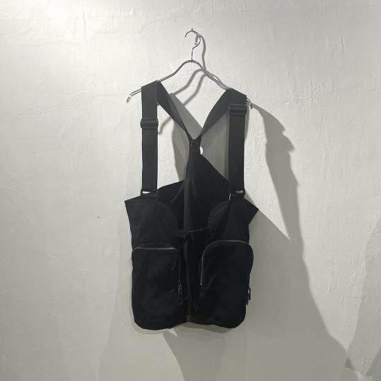 トップス Urig 23aw BI FABRIC GAME VEST Urig（ウーリッヒ）のBI FABRIC GAME VESTの通販｜PALETTE art