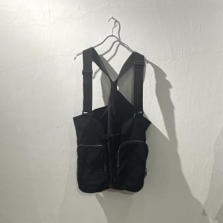 <img class='new_mark_img1' src='https://img.shop-pro.jp/img/new/icons52.gif' style='border:none;display:inline;margin:0px;padding:0px;width:auto;' />Urig 23W  BI FABRIC GAME VEST