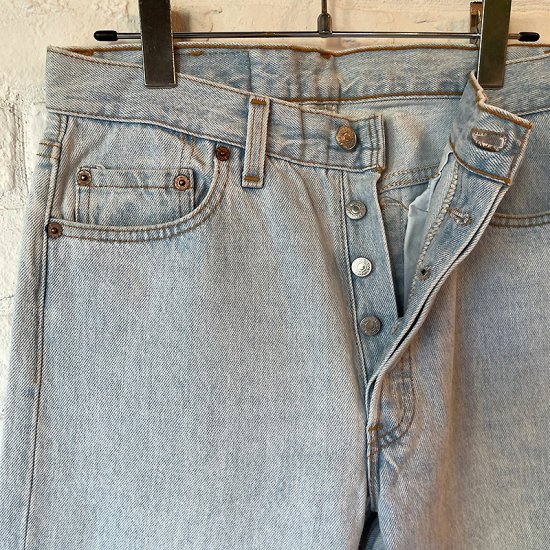 USED (ユーズド) “MADE IN USA LEVIS 501 ICE WASH