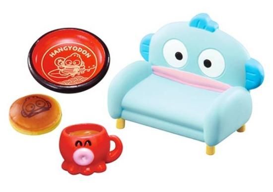 5.ソファでほっと一息】 HANGYODON ROOM ハンギョドンルーム