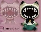 Siamese cat Maniani's SHADOW MONSTER 3