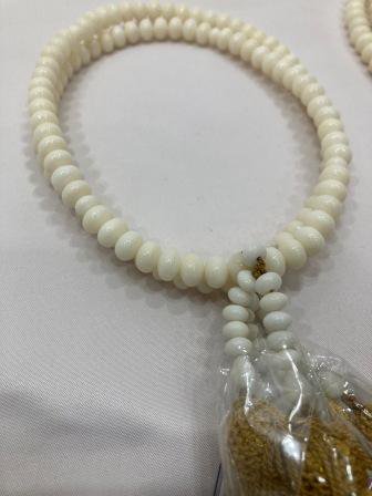 白珊瑚 本式念珠 みかん珠 八宗兼用 108珠本蓮数珠8㎜ - 女性向けファッションアイテム、美容商品の通販 sasaki　Beauty＆Health