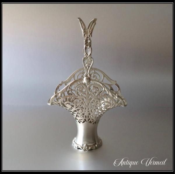 Edwardian Starling Silver Pierced Flower Basket 　英国アンティークシルバー（銀925）ピアス細工  フラワーバスケット - アンティークヴェルメイユ