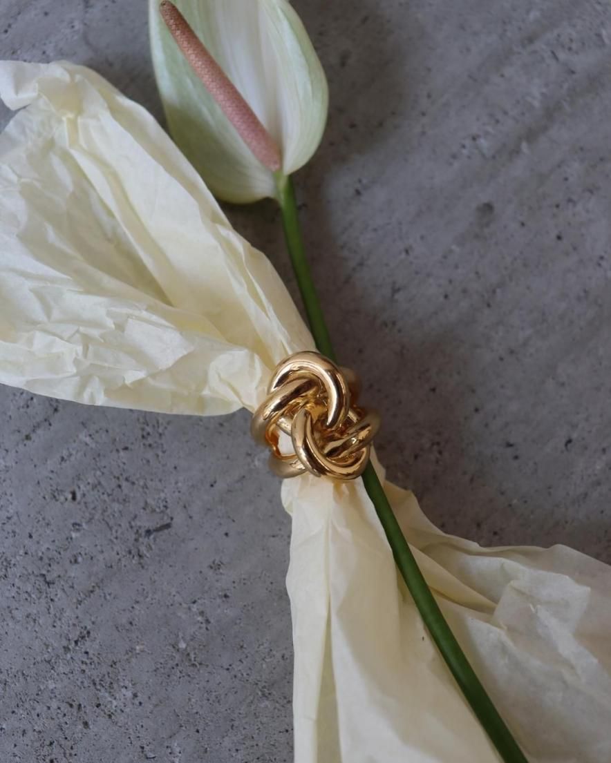 Knot Orbit Ring sv925<br>(GD/SV)
