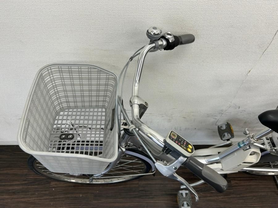 横浜在庫）電動自転車 ヤマハ PASリチウム シルバー 26インチ No