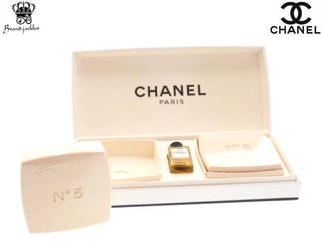 CHANEL CHANEL シャネル No.19 サヴォン 石鹸 75g ☆未使用品　送料350円.