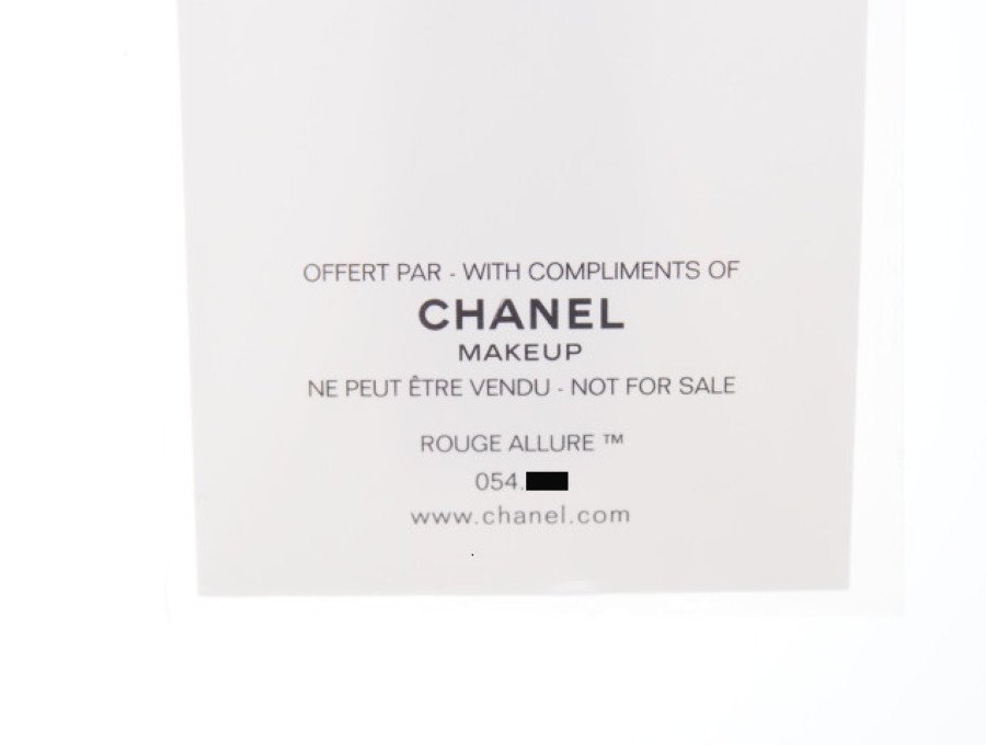 【New 新品】シャネル CHANEL ノベルティ ピンバッジ 2020ホリデー ROUGE ALLURE LAQUE グロスデザイン MAKEUP  アクリル - ブランドジャックリスト