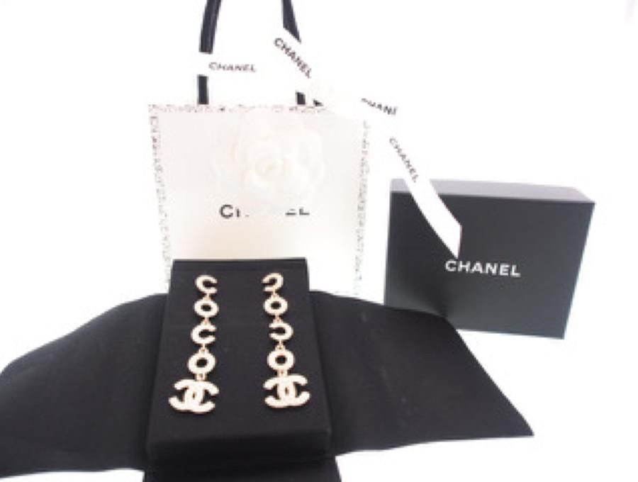 Used 展示品】シャネル CHANEL ロングピアス ラインパール 真珠 COCO