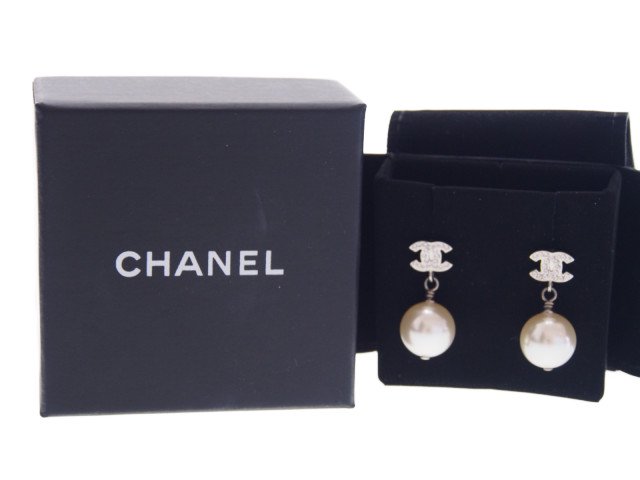 Used 極上品】シャネル CHANEL ピアス キャッチ式 ココマーク パール シルバー - ブランドジャックリスト