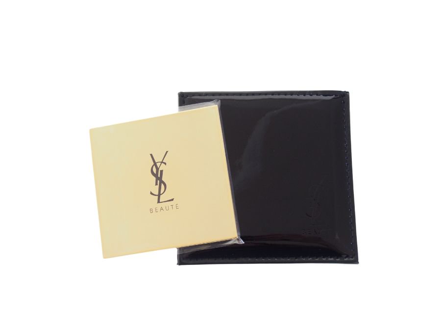 【Used 開封品】イヴ サンローラン YVES SANT LAURENT ノベルティ コンパクトミラー 鏡 YSLロゴ 片面ミラー 金属製 ゴールド  携帯用ケース付き YSL BEAUTE ブランド - ブランドジャックリスト