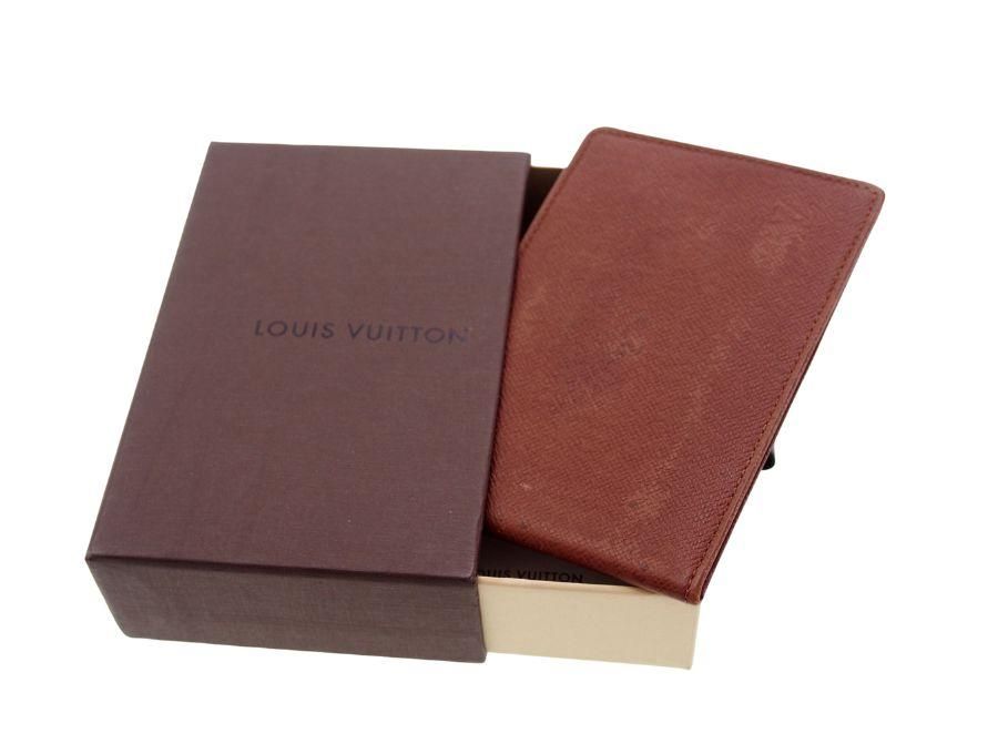 【Used 中古up】ルイヴィトン LOUIS VUITTON カードケース パスケース 定期入れ タイガ TAIGA 見開き ポケット 半透明窓つき  薄型 ブラウン LV メンズ - ブランドジャックリスト