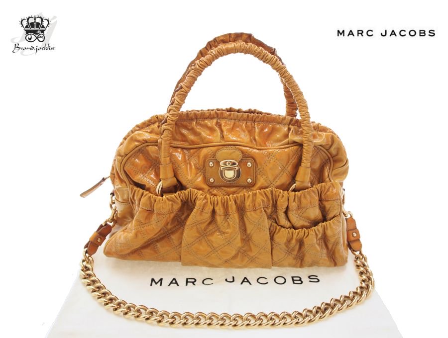 【Used 中古up】マーク ジェイコブス MARC JACOBS ハンドバッグ ショルダーバッグ ２WAY エナメル パテントレザー  山吹色×ゴールド ショルダーチェーン付属 SS07 197 - ブランドジャックリスト