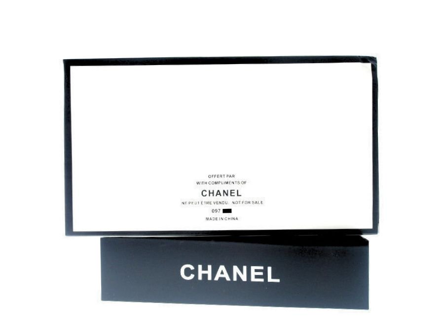 【New 新品】シャネル CHANEL ノベルティ アクリルケース 18マス スタンド 箱付 ブラック - ブランドジャックリスト