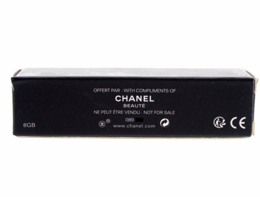 【New 新品】シャネル CHANEL ノベルティ メモリースティック 8GB USB 口紅モチーフ PCアクセサリー BEAUTE  ブラック×ゴールド - ブランドジャックリスト