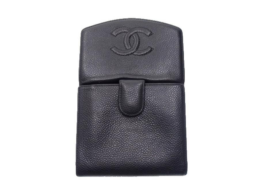 Used 通常品】シャネル CHANEL 二つ折り財布 キャビアスキン CC 型押し ...