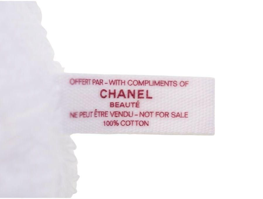 ヌメロアン ドゥ シャネル ノベルティ 巾着ポーチ 赤椿 レッド