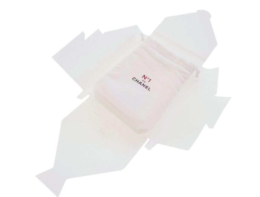 ヌメロアン ドゥ シャネル ノベルティ 巾着ポーチ 赤椿 レッド