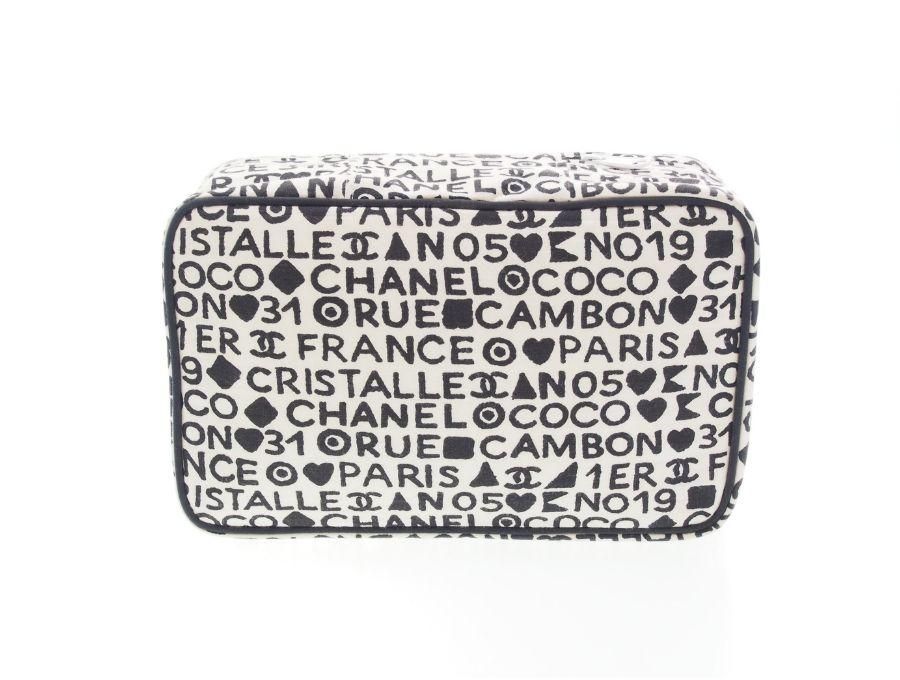 Used 展示品】 シャネル CHANEL ノベルティ クラッチバッグ