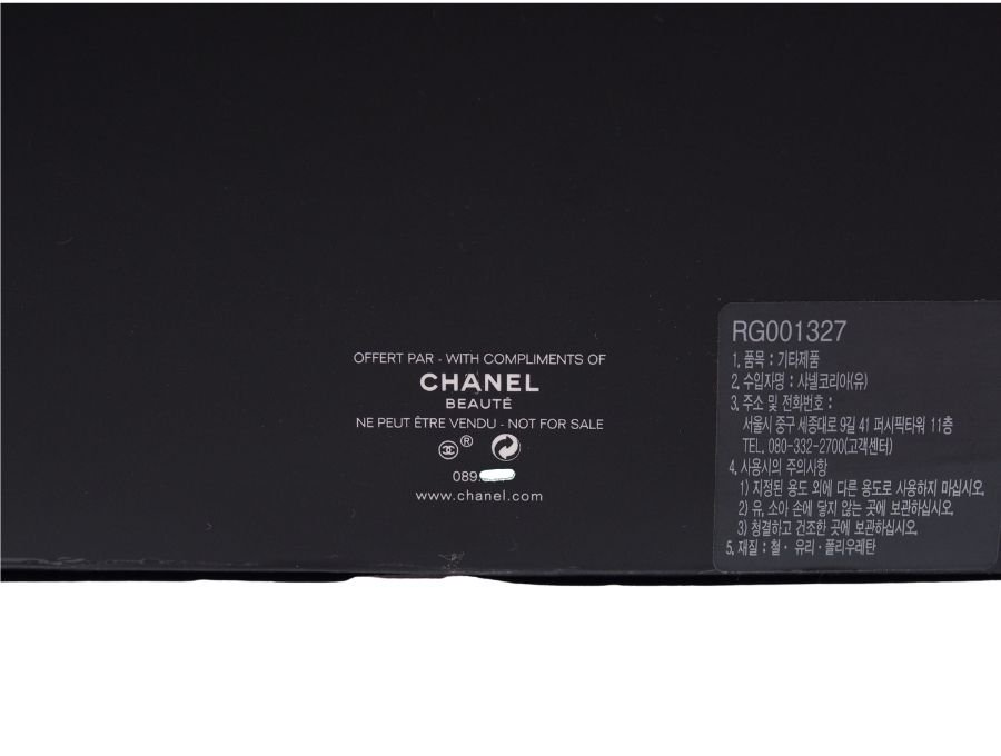 Used 展示品】シャネル CHANEL ノベルティ バニティポーチ シャネル