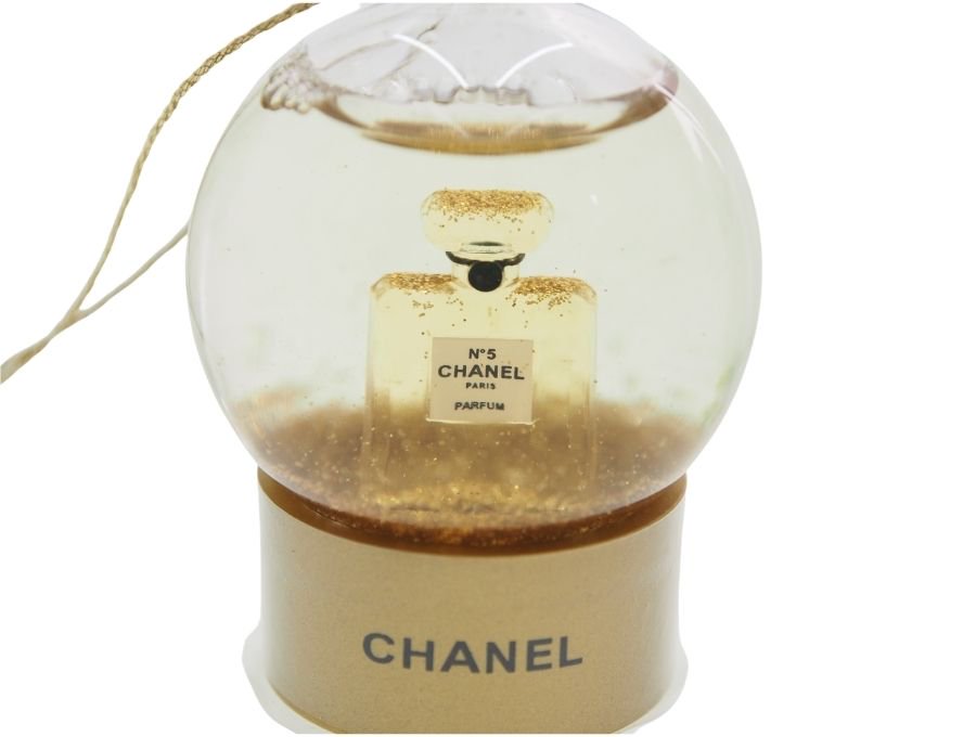 超ポイントバック祭】 【未使用】CHANEL シャネル 2021 PARFUMS N°5