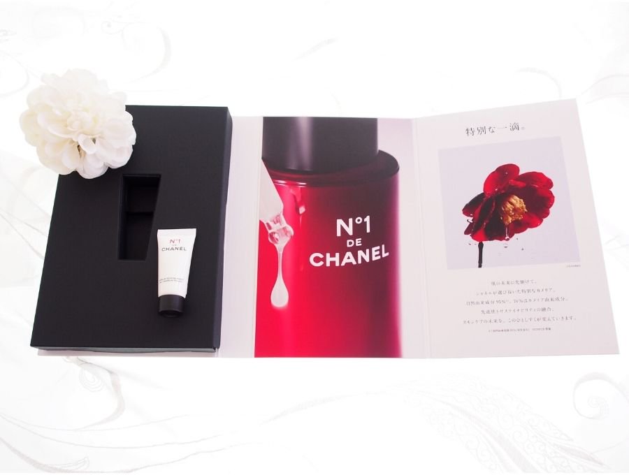 Used 未使用】シャネル CHANEL コスメ セラム N°1 ドゥ シャネル 美容液 5ml ヌメロアン レッドカメリア 美的 7月号 美容雑誌  特別付録 N°1 DE CHANEL サンプル - ブランドジャックリスト