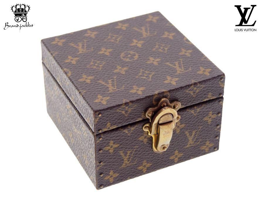 LOUIS VUITTON　ジュエリーボックス　リングケースジュエリーボックス