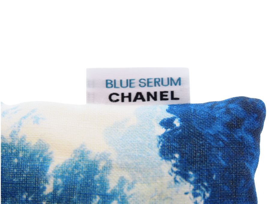 【New 新品】シャネル CHANEL ノベルティ アイピロー アイクッション ブルーセラム BLUE SERUM 青の森 ブルー SKINCARE  スキンケア - ブランドジャックリスト