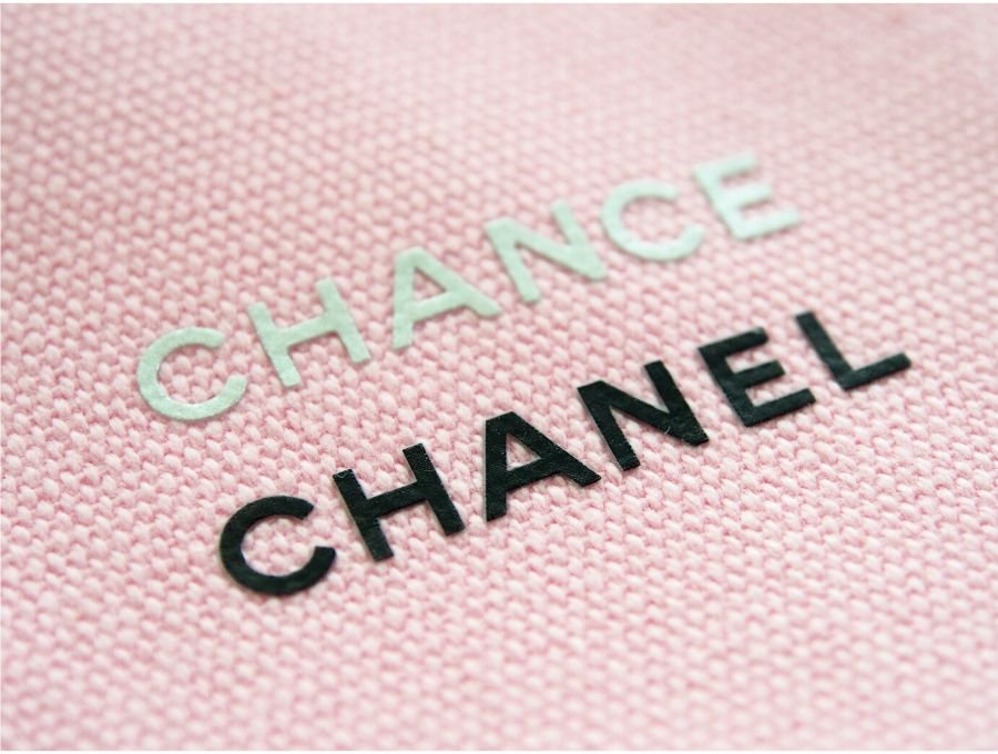 【Used 展示品】シャネル CHANEL CHANCE ノベルティ コスメポーチ 香水 チャンス 折り(隠し)マチ ファスナー開閉 キャンバス  ピンク シルバー金具 PARFUMS - ブランドジャックリスト