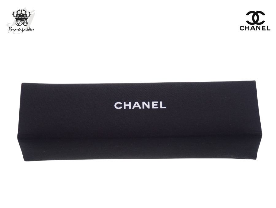 シャネル ノベルティ ハードケース リップグロスポーチ ミラー付き ブラック CHANEL MAKEUP【Used 開封品】 - ブランドジャックリスト