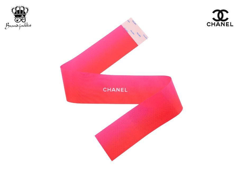 【Used 開封品】シャネル CHANEL ワイドリボン 63mm幅 ラッピングリボン グログランリボン グラデーション限定カラー レッド×ピンク  白字ロゴ入り 68.5cm 片側両面テープ付き - ブランドジャックリスト