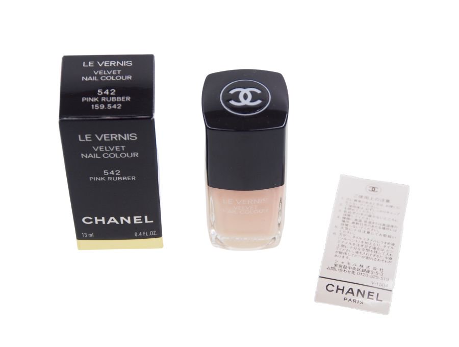 シャネル ネイルエナメル ヴェルニ ヴェルヴェット LE VERNIS 542 ピンク ラバー PINK RUBBER マニキュア ネイルカラー 13ml  CHANEL 【Used 開封品】 - ブランドジャックリスト