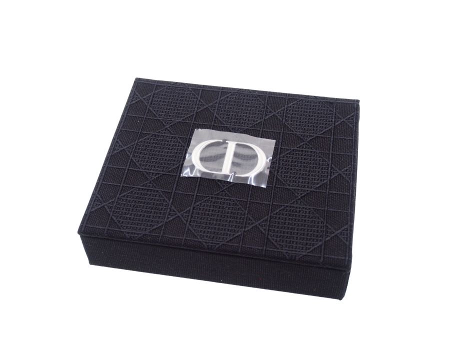 【New 新品】クリスチャンディオール Dior ノベルティ ミラー付きハードケース リップ収納ボックス 口紅 2本入れ 鏡 カナージュステッチ柄 ブラック 上海CD BEAUTE ビューティーの商品画像