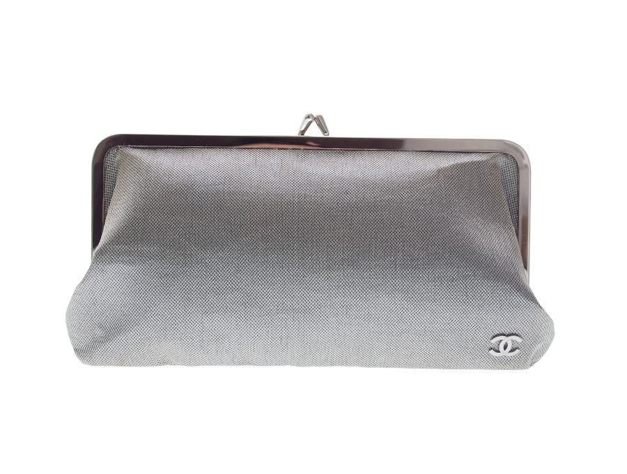 POUCH(ポーチ) - ブランドジャックリスト