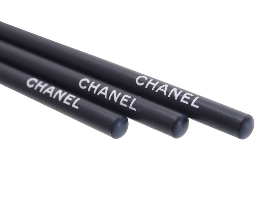 【Used 開封品】シャネル CHANEL ノベルティ ペンケース 筆箱 鉛筆3本 えんぴつ 筆記具 16cm定規 スケール ステーショナリーセット  文具セット ブラック BEAUTE ビューティー - ブランドジャックリスト