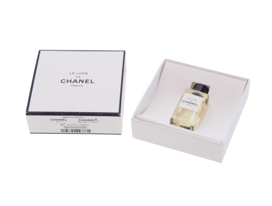 【Used 開封品】 シャネル LE LION DE CHANEL オードゥ パルファム EAU DE PARFUM 香水 ル リオン ドゥ シャネル  お試し フレグランス 箱入りサンプル 4ml - ブランドジャックリスト