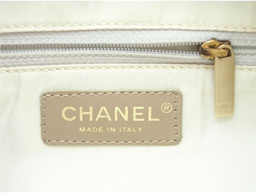 Used 美品】シャネル CHANEL ミニボストンバッグ ハンドバッグ ニュートラベルライン ナイロン ベージュ S/N9番台 廃番モデル -  ブランドジャックリスト